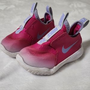 Nike toddler size 4